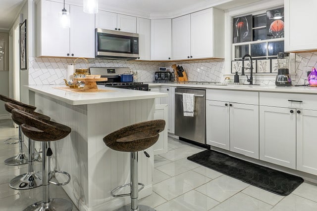 Furnished Finder property 680488_1 photo 4