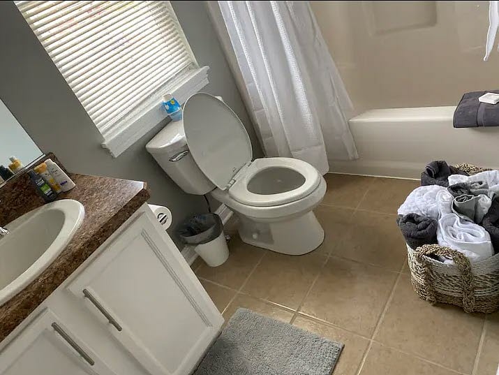 Shared Full Bath