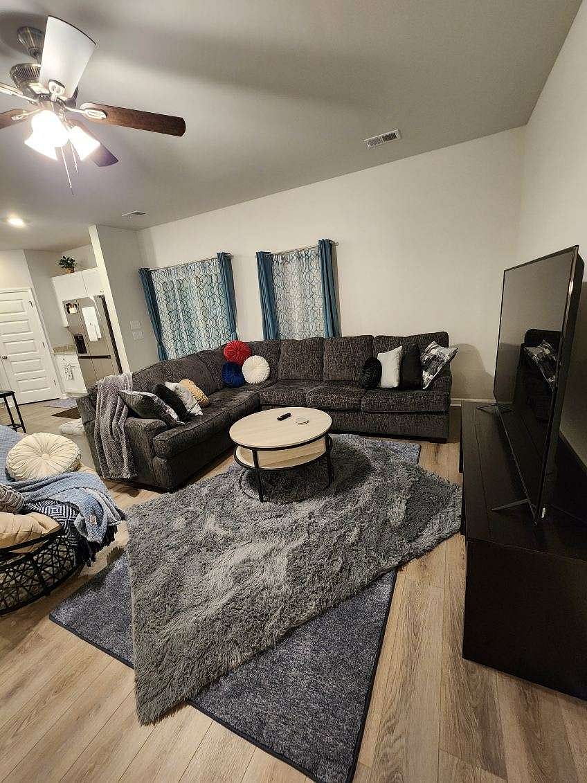 Furnished Finder property 680582_1 photo 18