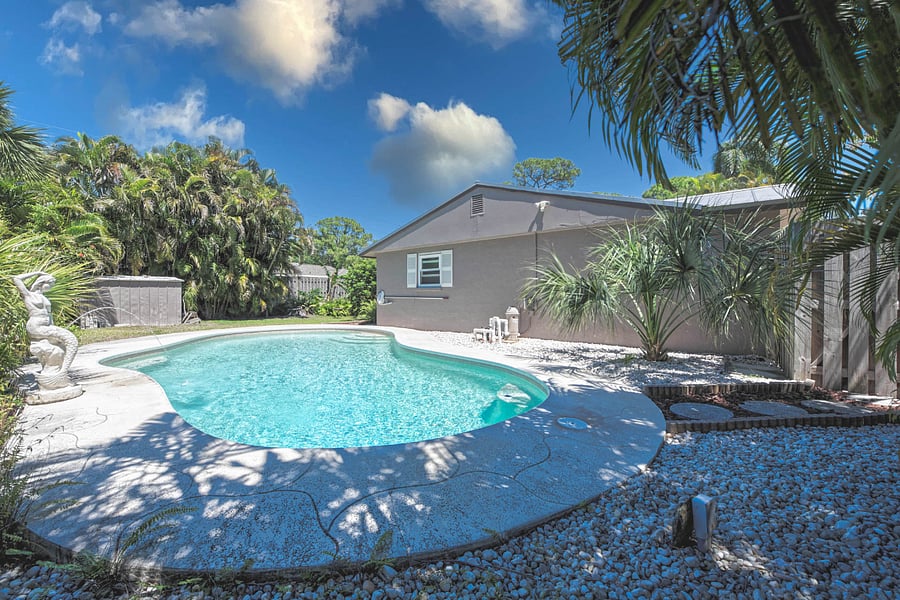 Furnished Finder property 680658_1 photo 18