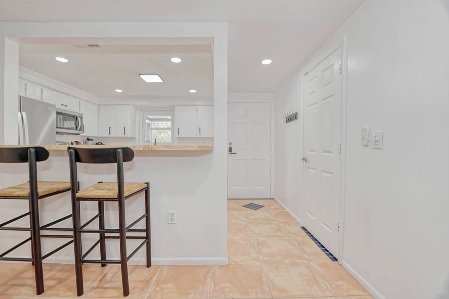 Furnished Finder property 680658_1 photo 4