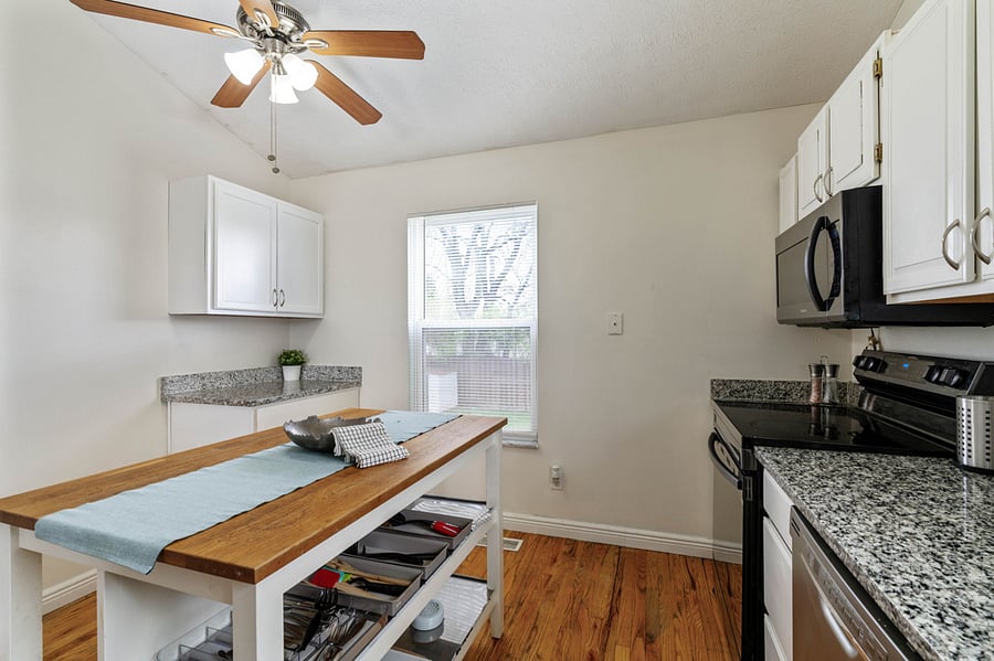 Furnished Finder property 680688_1 photo 28