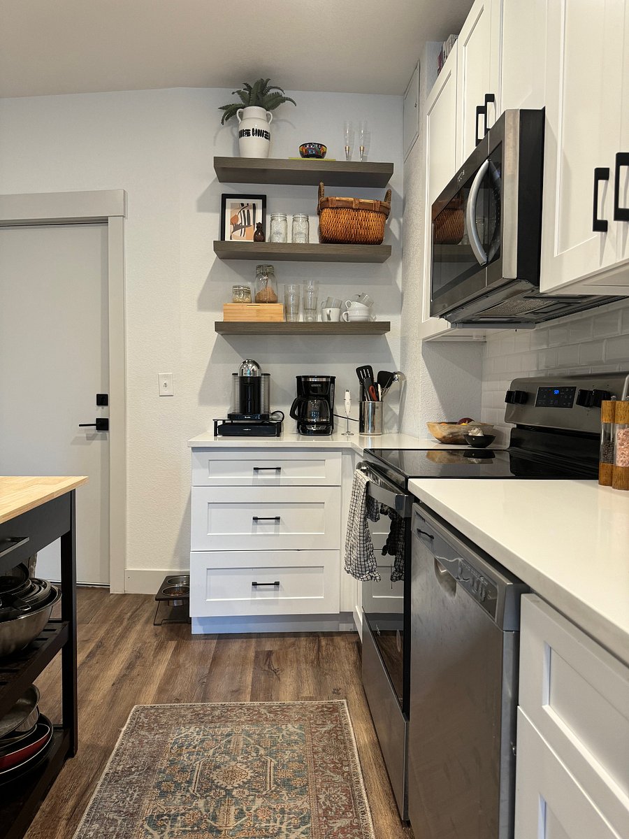 Furnished Finder property 680696_1 photo 12
