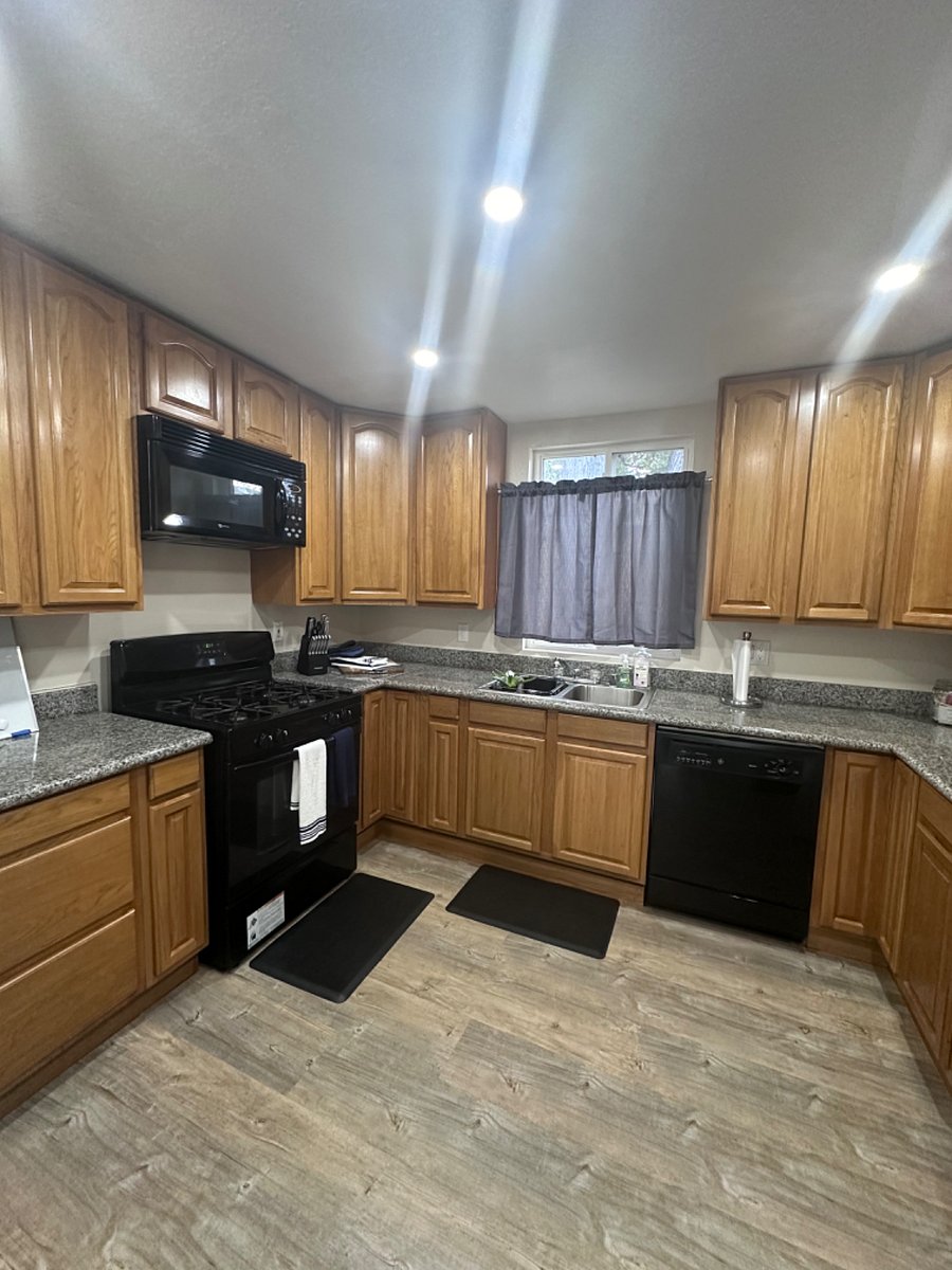Full Kitchen, Fully Equipped