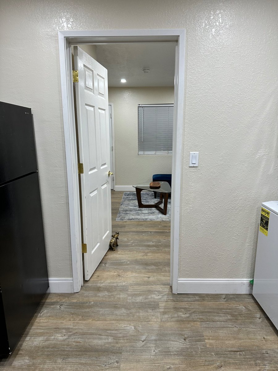 Entrace to Bedroom.