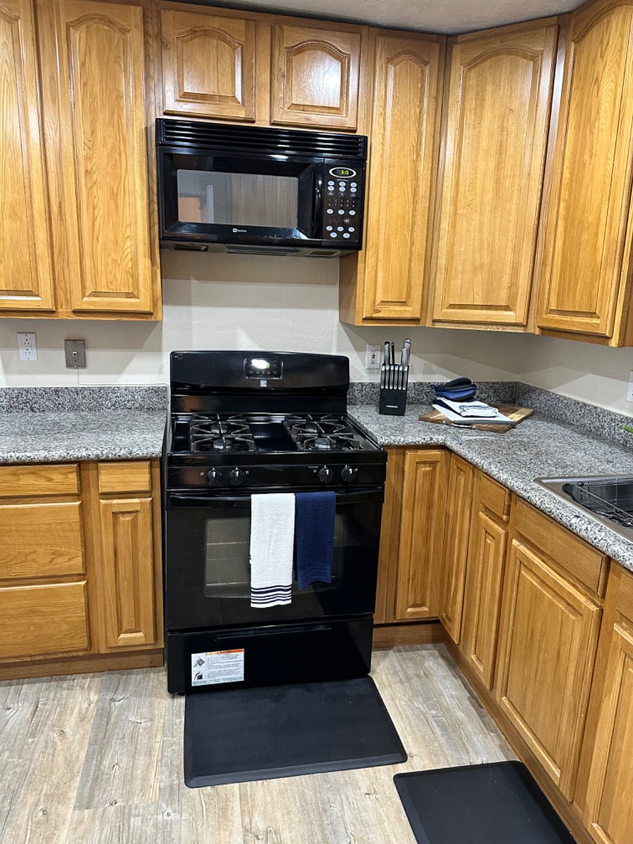 Full Kitchen Stove and Microwave