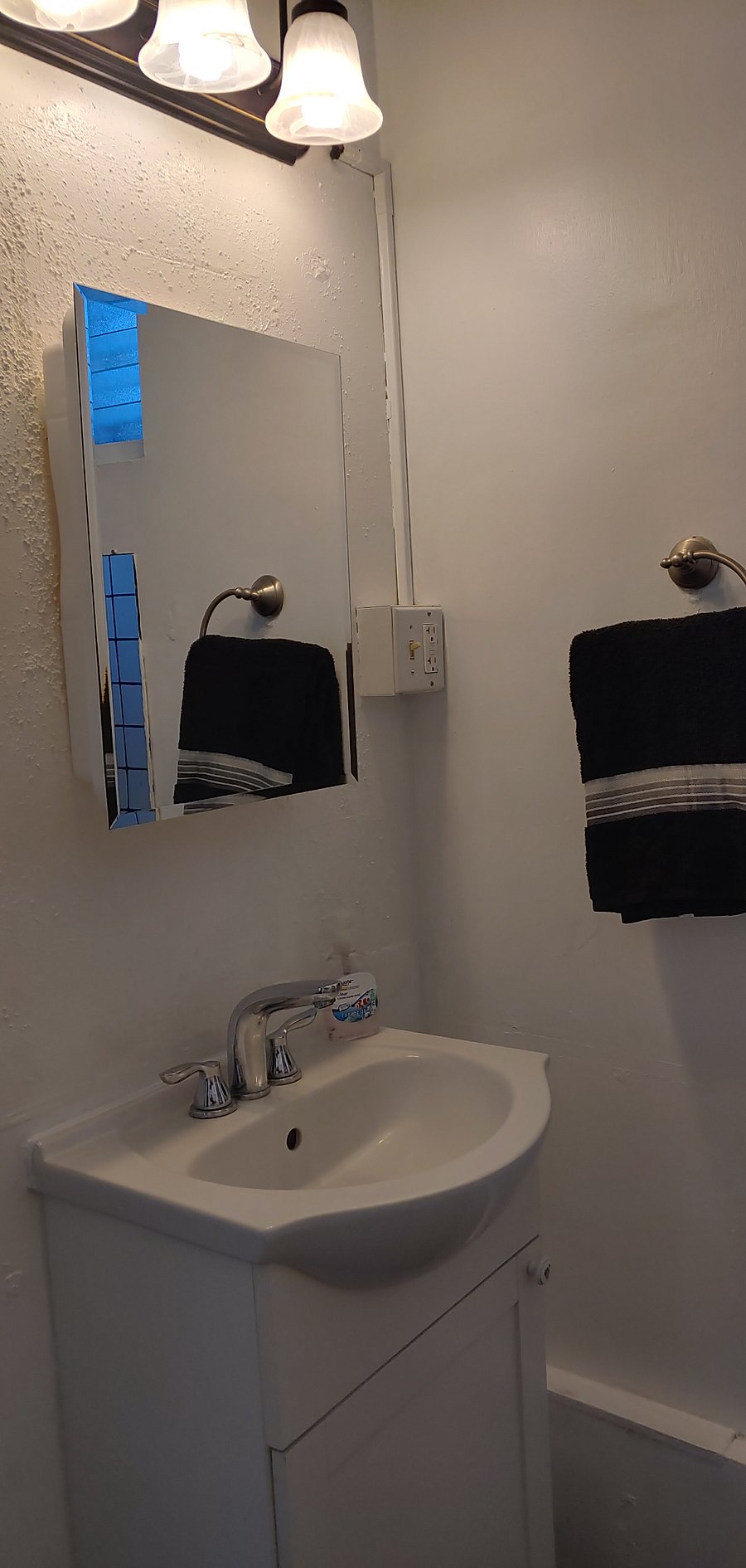 Furnished Finder property 680816_3 photo 6