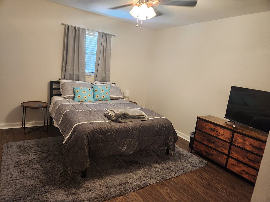 Furnished Finder property 680910_1 photo 11