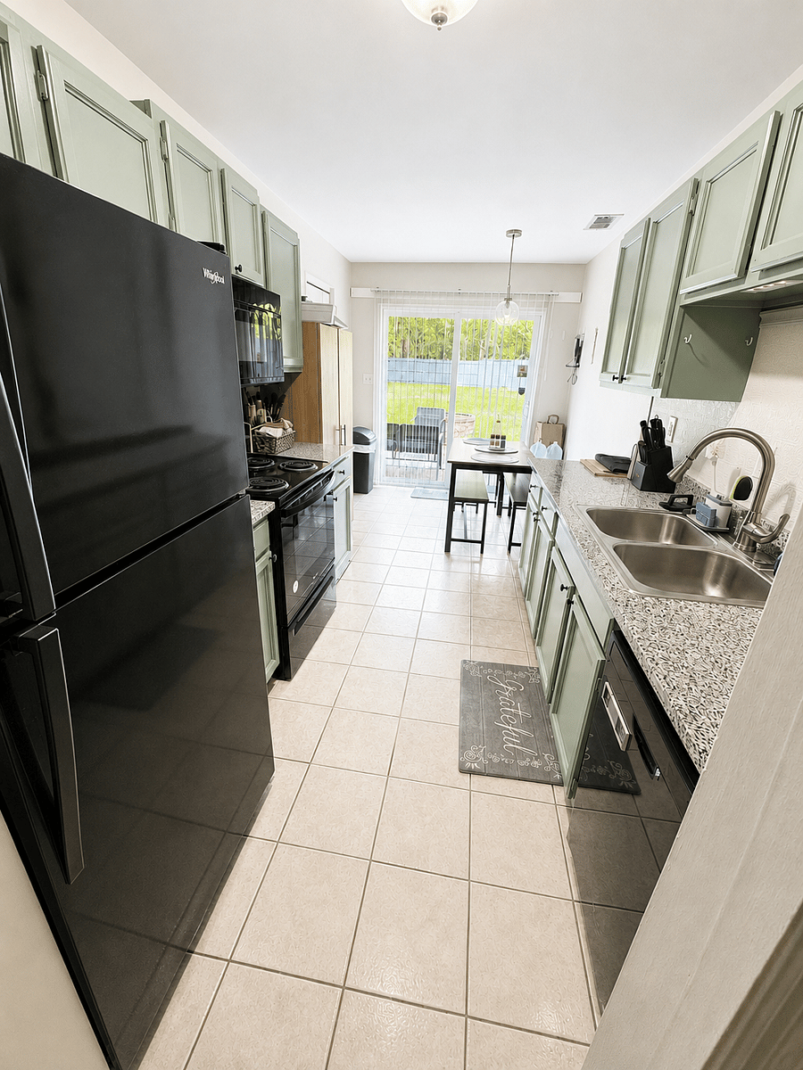 Furnished Finder property 680910_1 photo 6