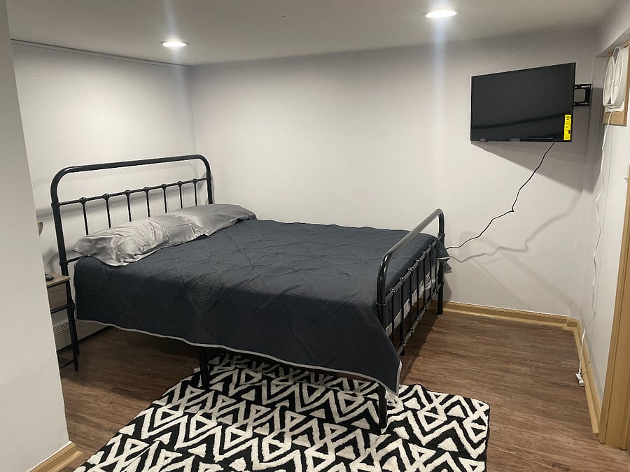 Furnished Finder property 681000_1 photo 15