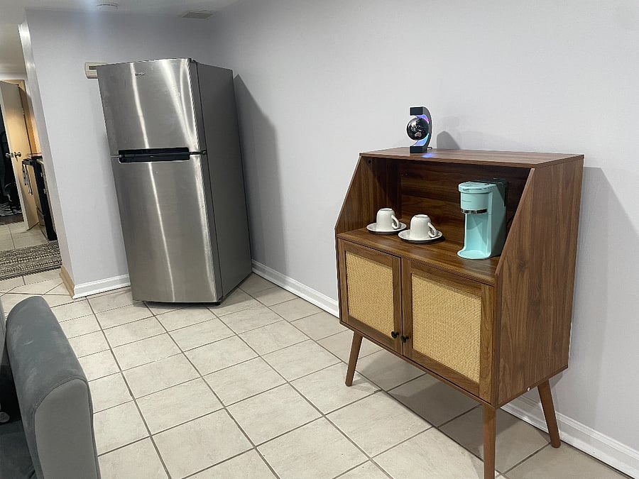 Furnished Finder property 681000_1 photo 6