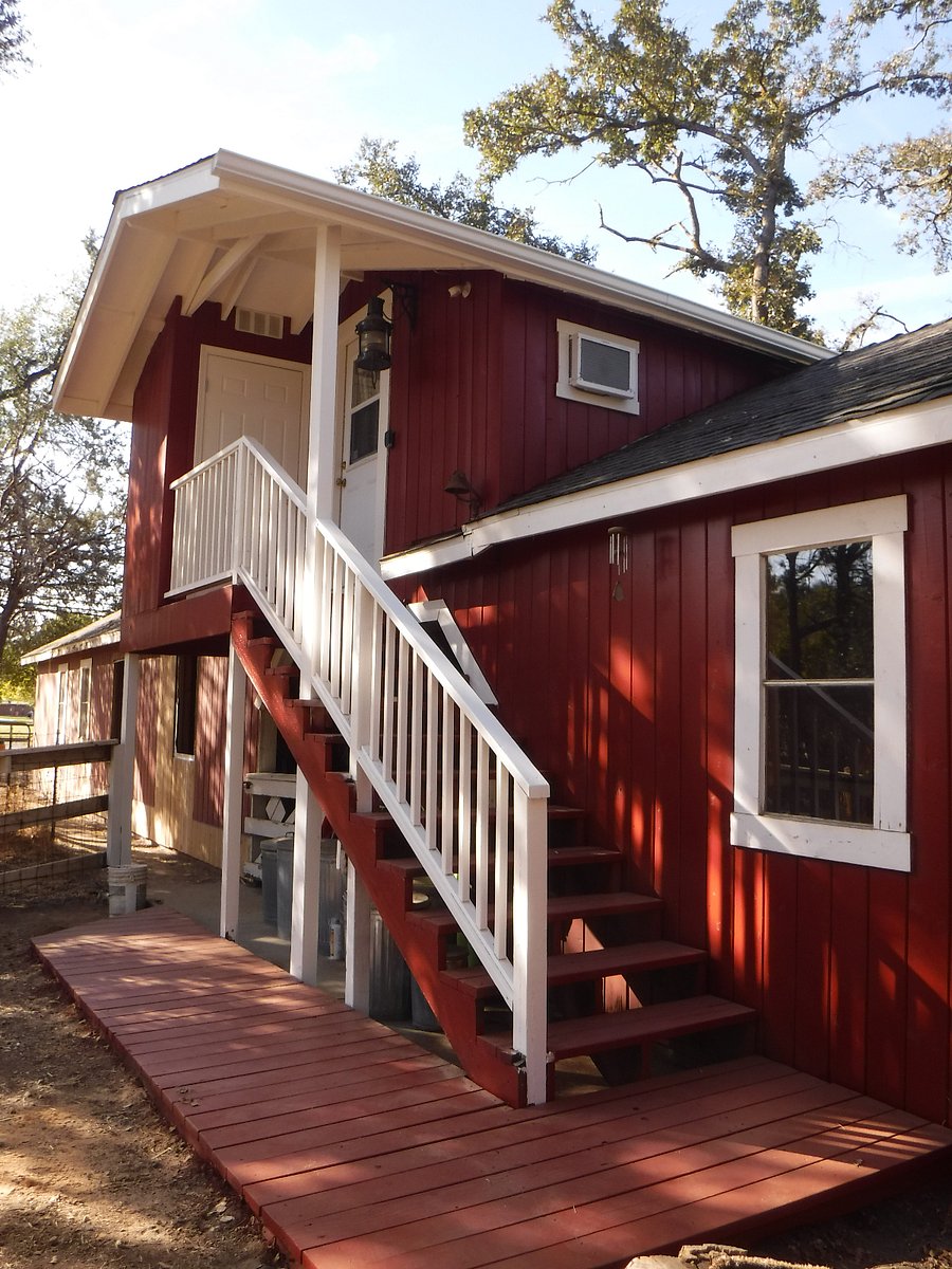 View of stairs, covered entry and storage closet.
Four lights from the the entry to the bathroom to light your way when dark and switches to turn off as you return to the loft.