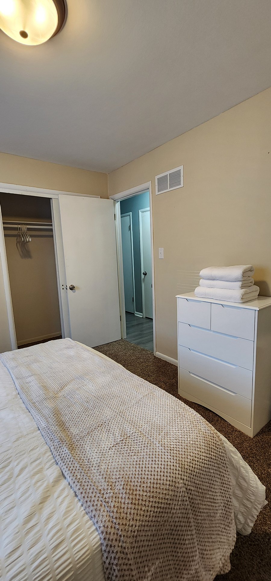 Furnished Finder property 681043_1 photo 13