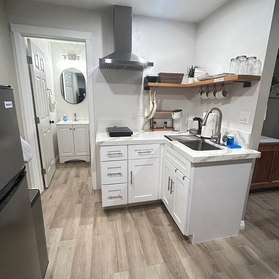 Furnished Finder property 681086_1 photo 1