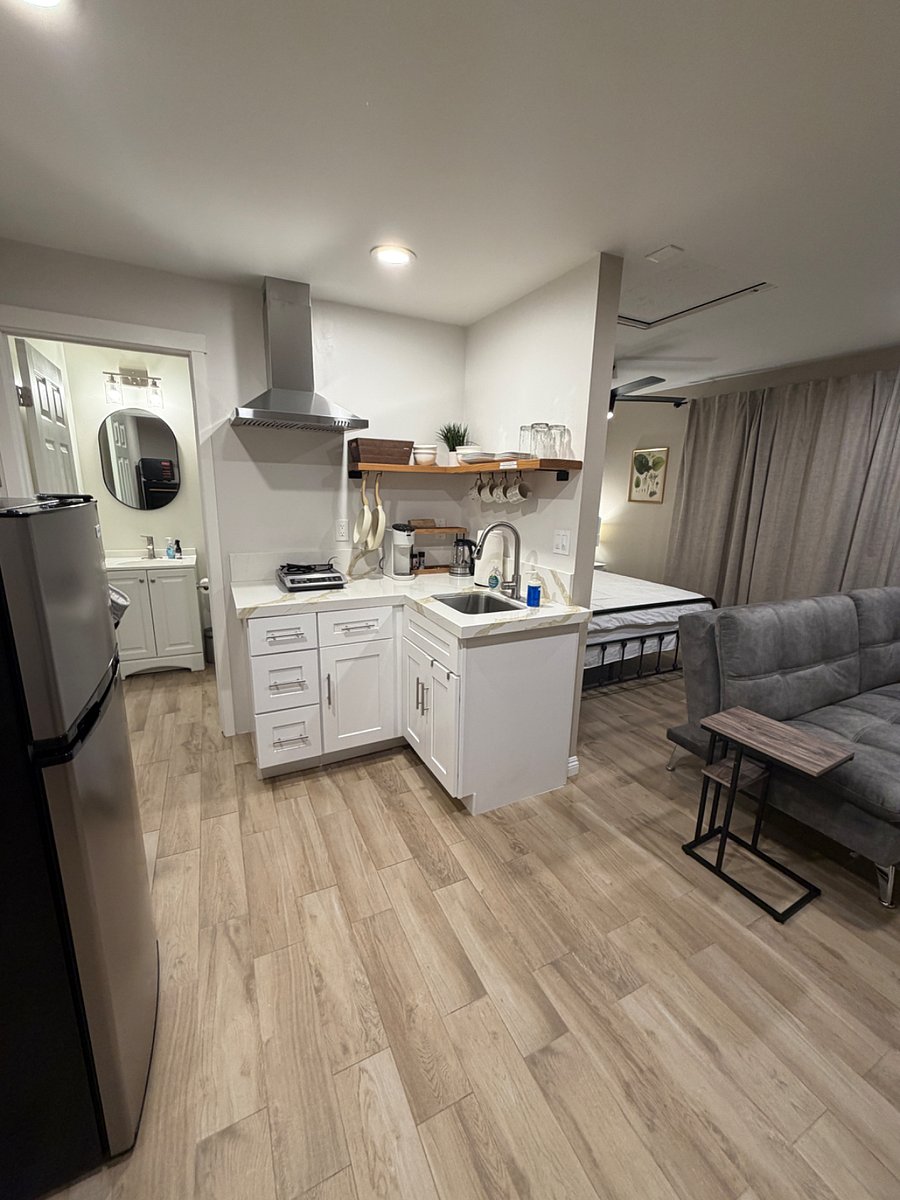 Furnished Finder property 681086_1 photo 10