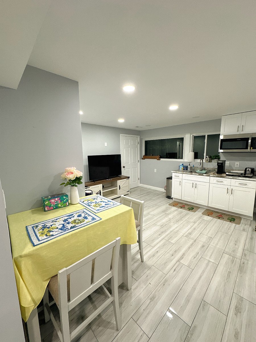 Furnished Finder property 681147_2 photo 3