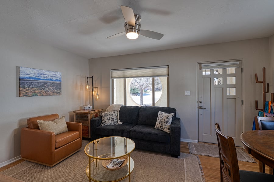 Furnished Finder property 681148_1 photo 4