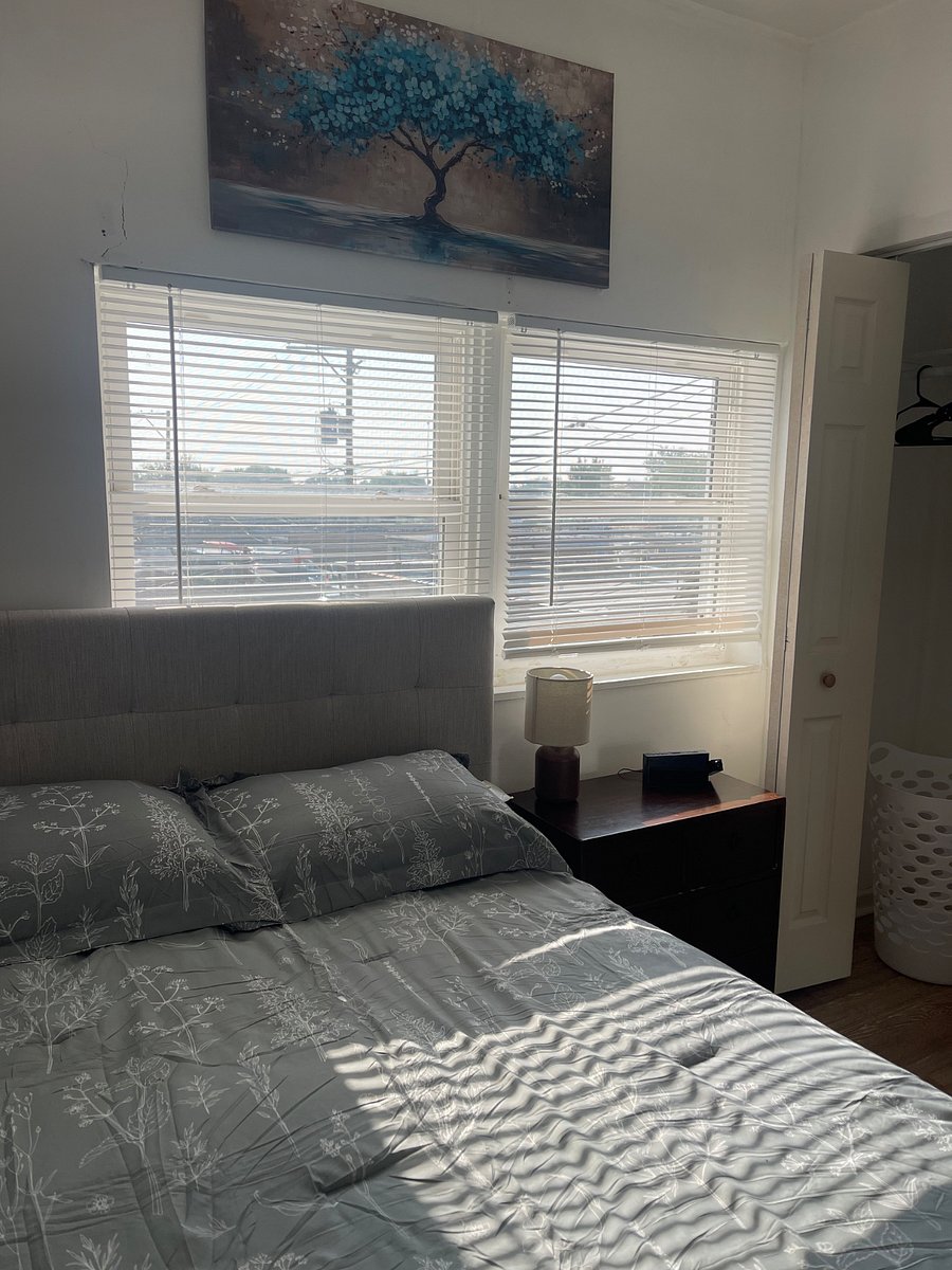 Furnished Finder property 681159_2 photo 17