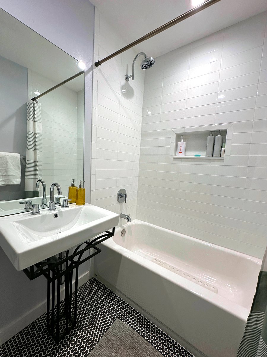 Furnished Finder property 681252_1 photo 34