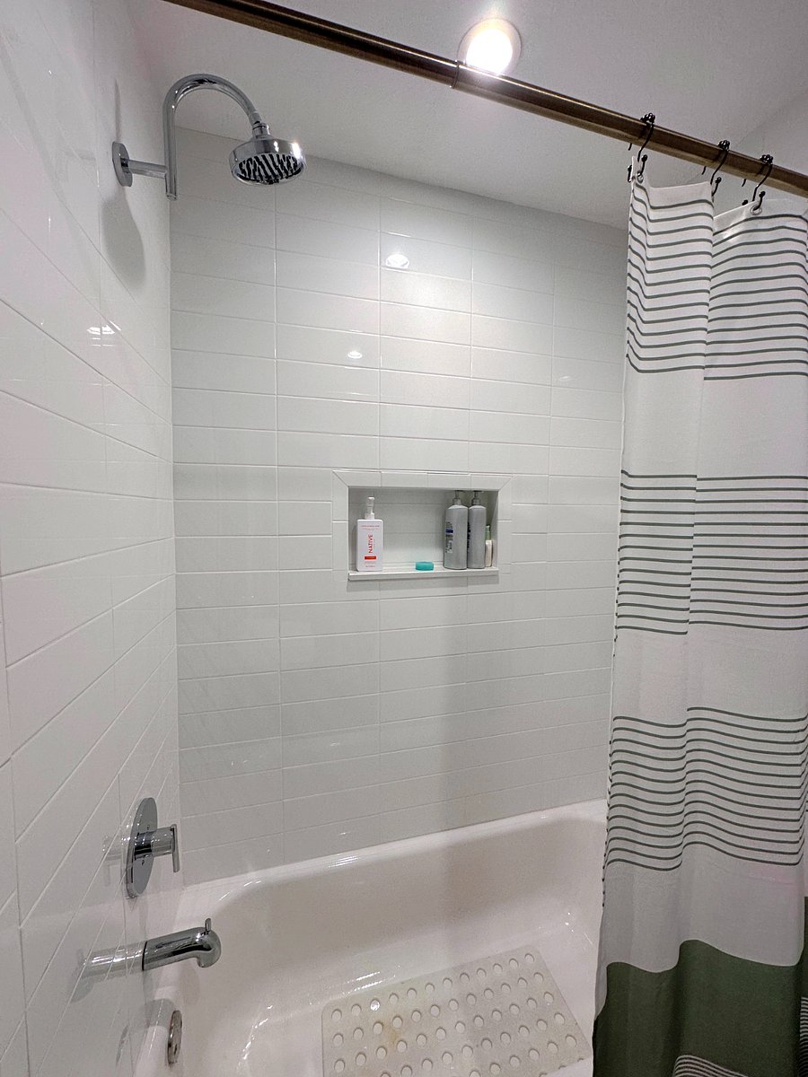 Furnished Finder property 681252_1 photo 35