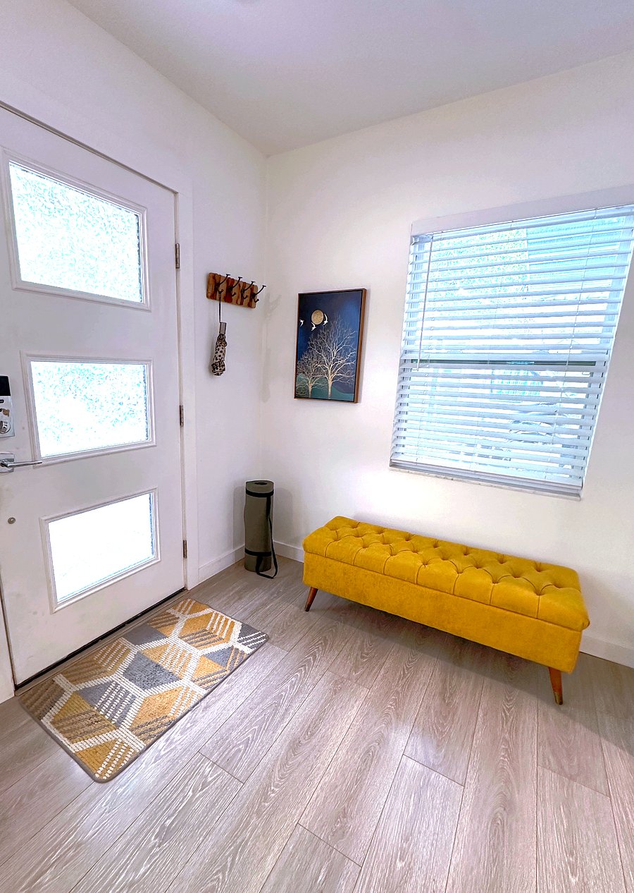 Front entryway