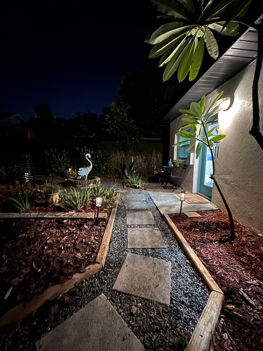 Lighted entryway