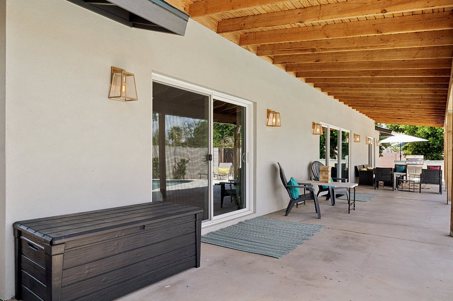 Outdoor Seating