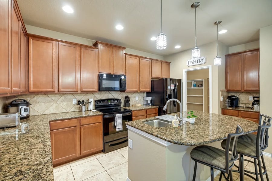 Furnished Finder property 681325_1 photo 8