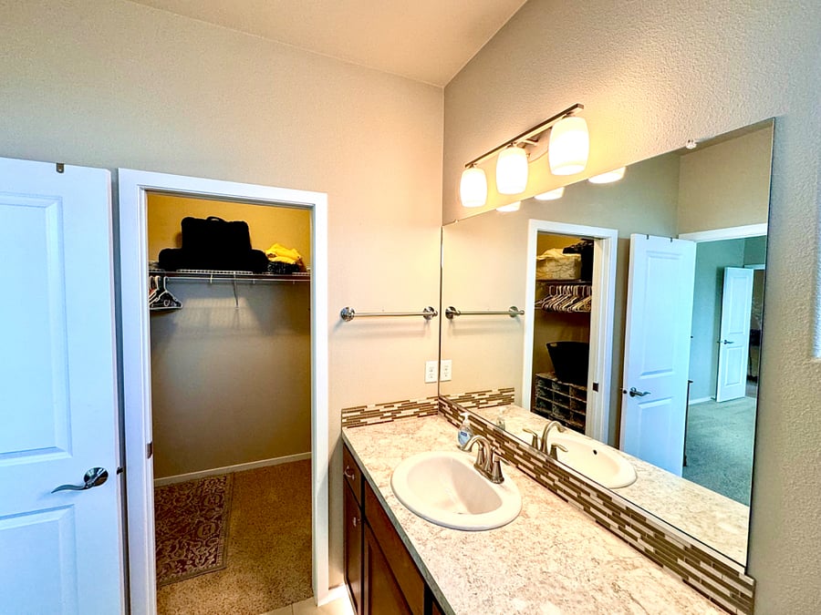 Furnished Finder property 681326_1 photo 17