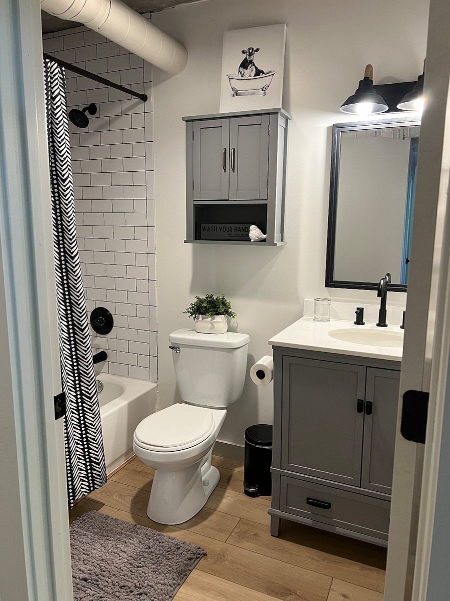 Guest bathroom