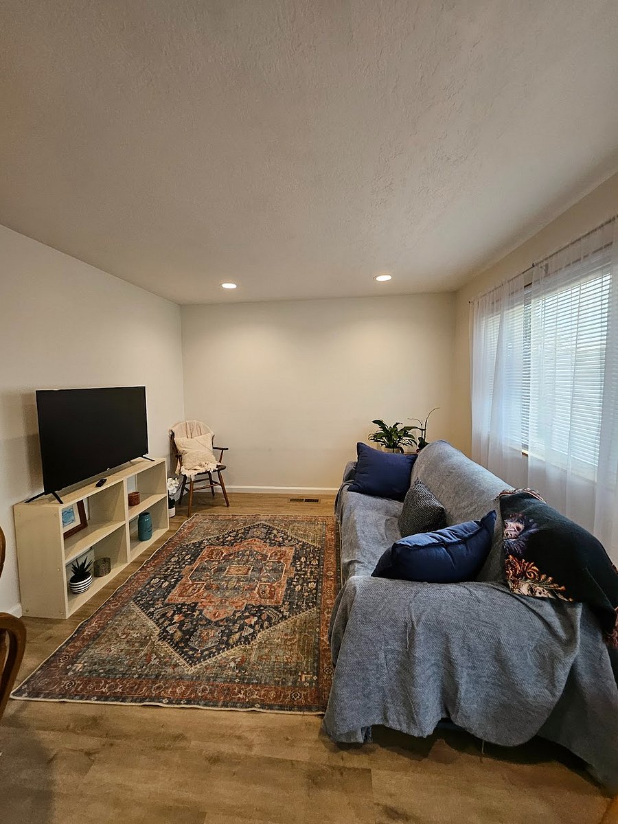 Furnished Finder property 681419_1 photo 4