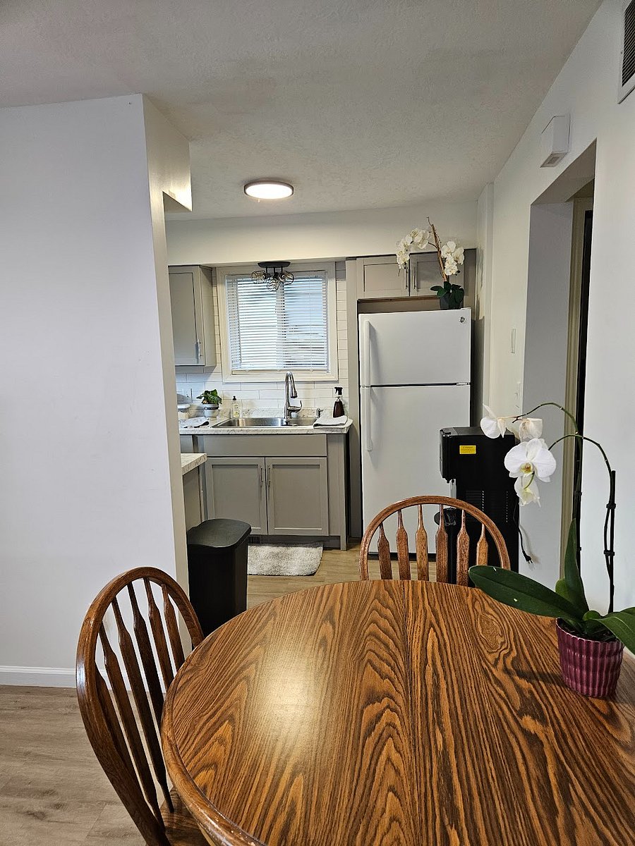 Furnished Finder property 681419_1 photo 8