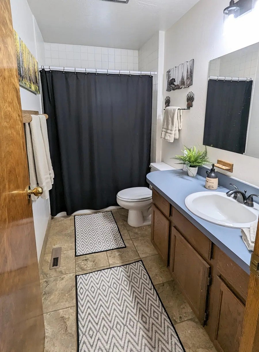 Bathroom #2