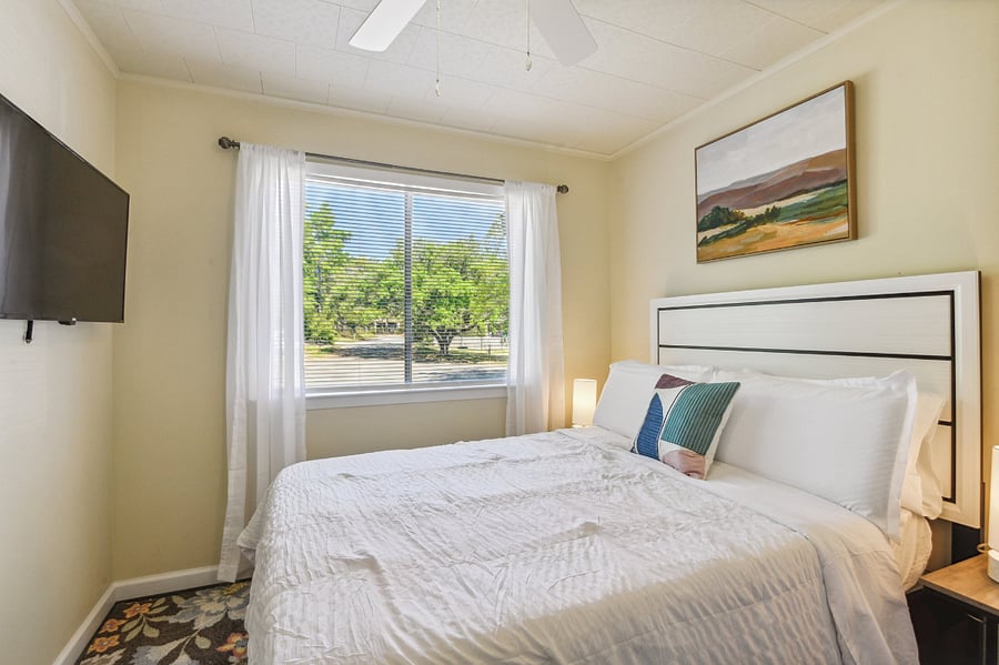 Furnished Finder property 681436_1 photo 3