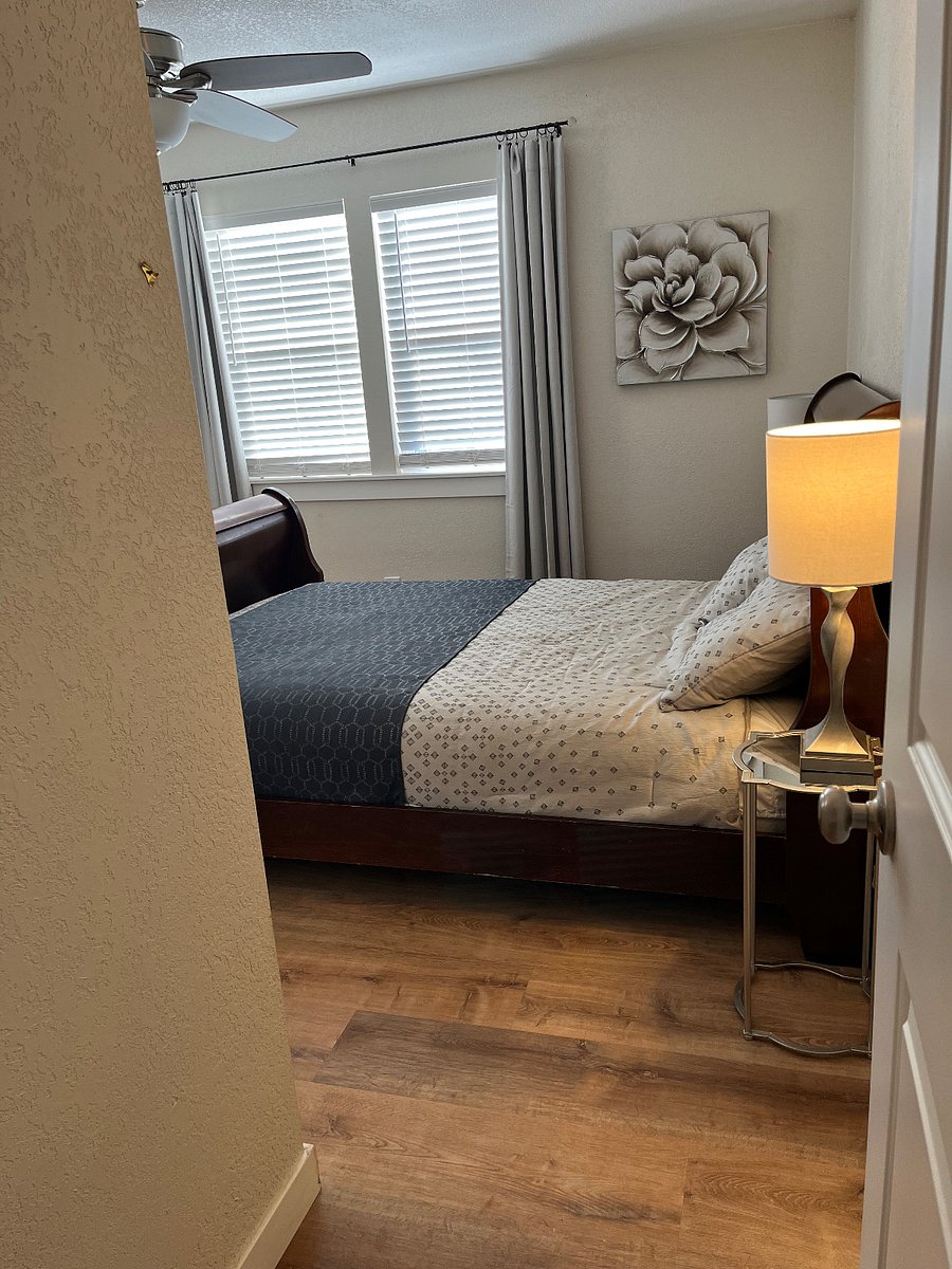 Furnished Finder property 681447_1 photo 2