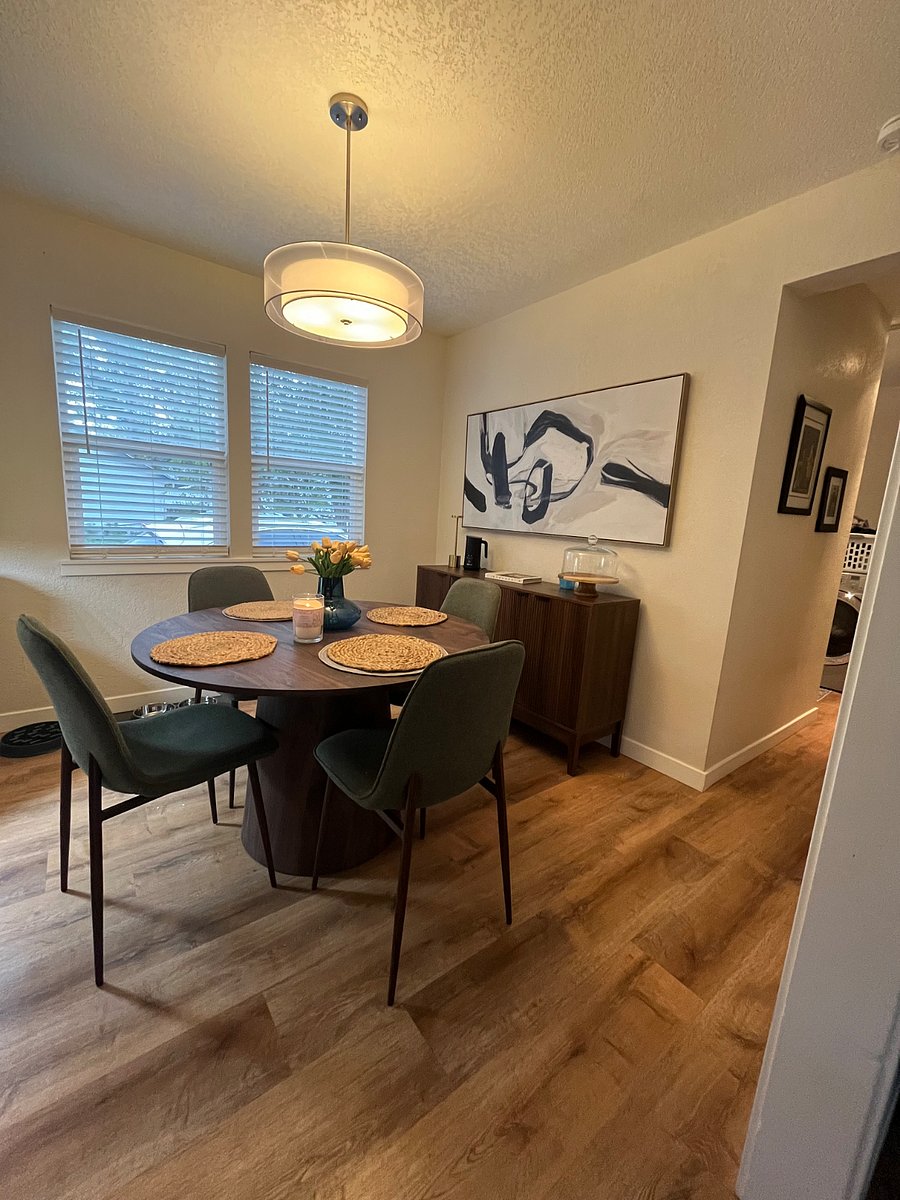 Furnished Finder property 681447_1 photo 4