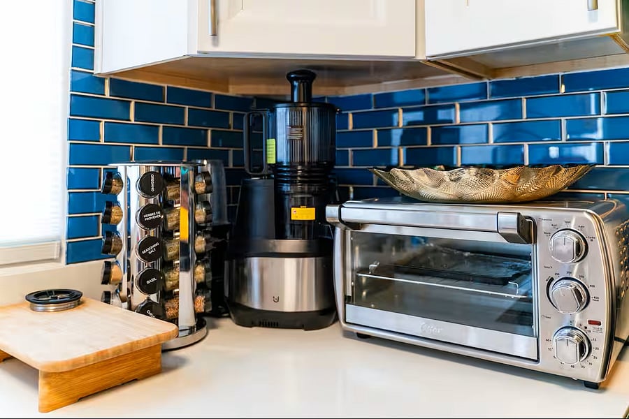 Whether you're juicing, toasting, or seasoning to perfection, this kitchen has all the tools for a chef-approved stay.