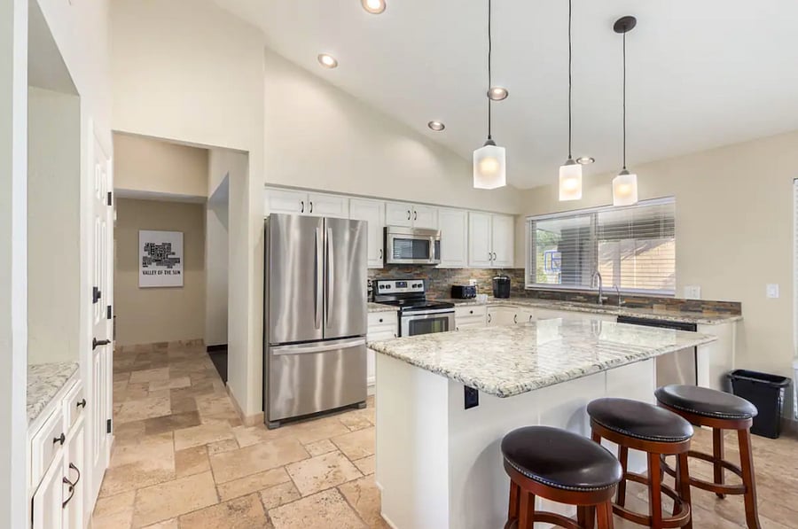 Furnished Finder property 681572_1 photo 4