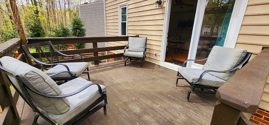 Outdoor living. A great place for your morning coffee, bird watching. Feel free to add your personal touch. Its a nice place for a glass of wine, relaxing with a book or video chatting with family. I've started a couple of flower gardens last year. Feel free to plant your seeds. 