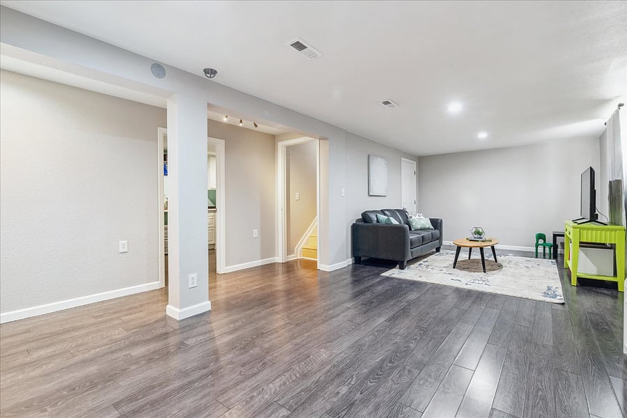 Furnished Finder property 681796_1 photo 16