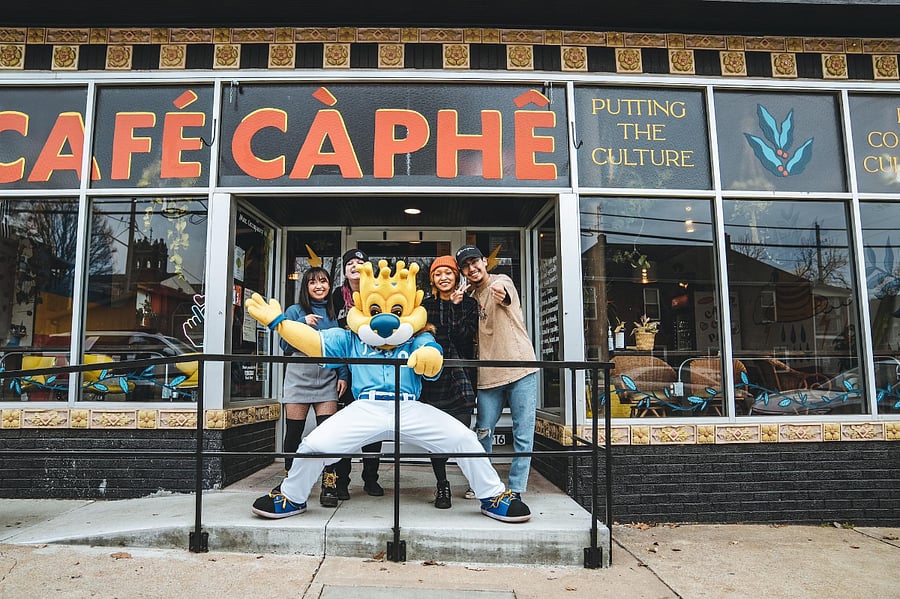 Cafe CaPhe (coffee shop)