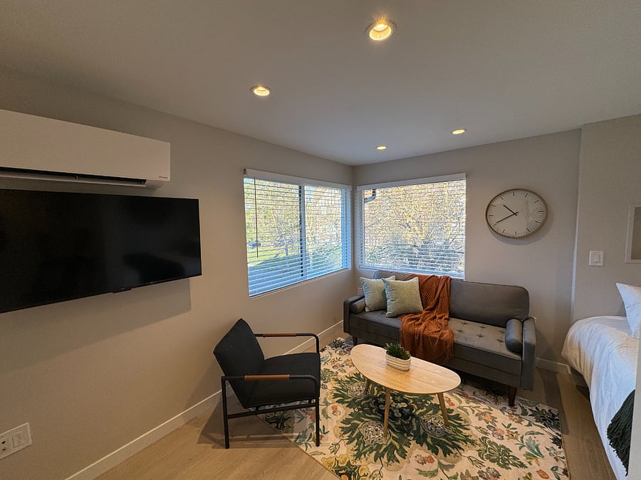 Furnished Finder property 681833_1 photo 3