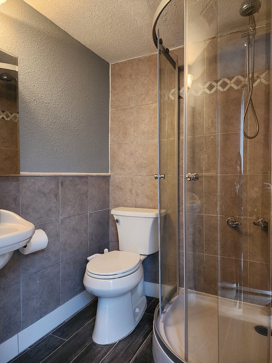 Furnished Finder property 681875_1 photo 7