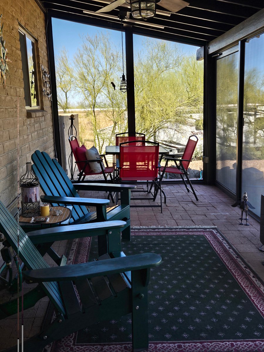 Front Porch and Dining Area