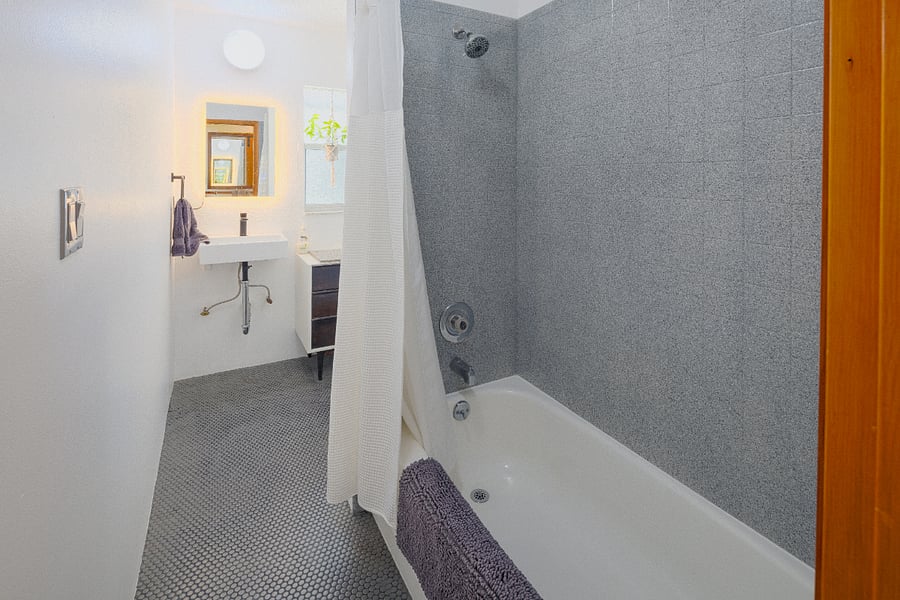 Furnished Finder property 682101_1 photo 16