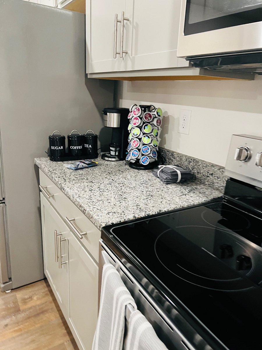 Furnished Finder property 682106_1 photo 11