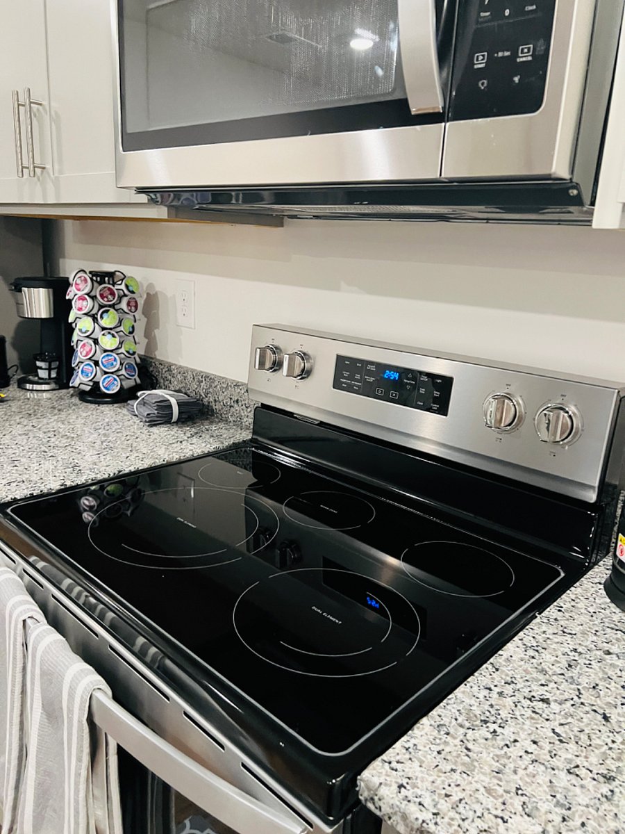 Furnished Finder property 682106_1 photo 12
