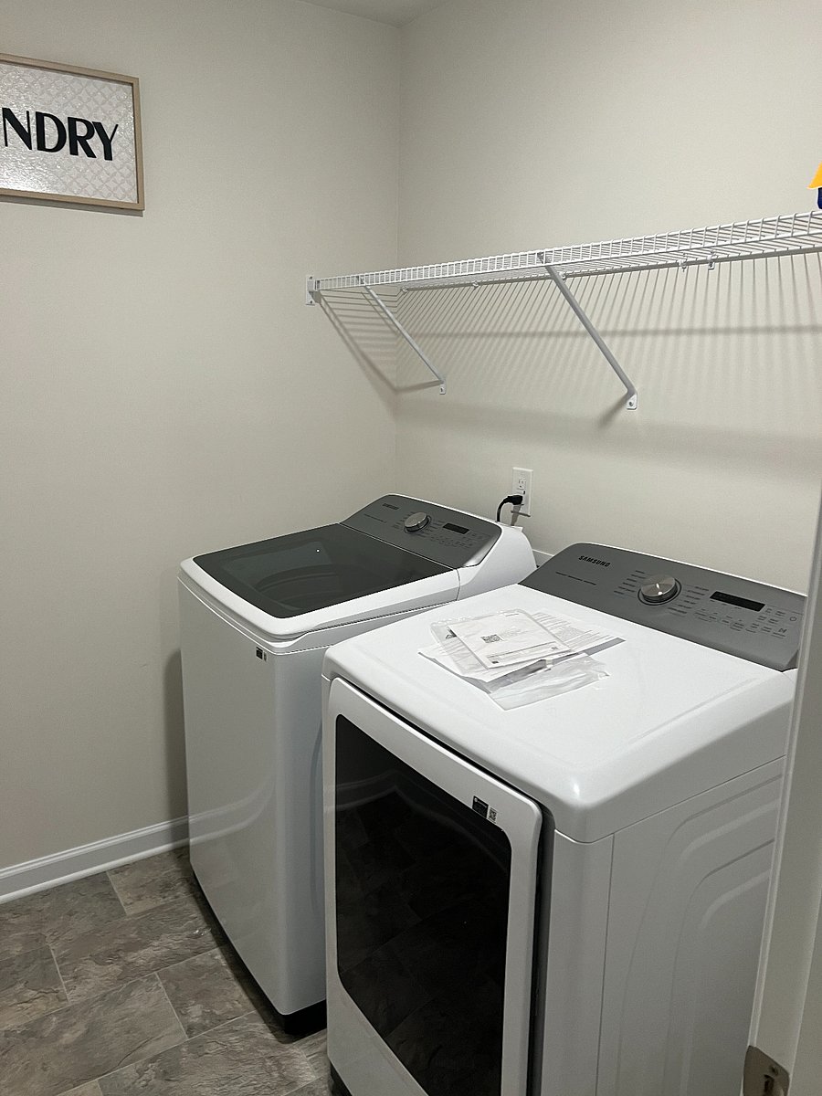 Furnished Finder property 682106_1 photo 21