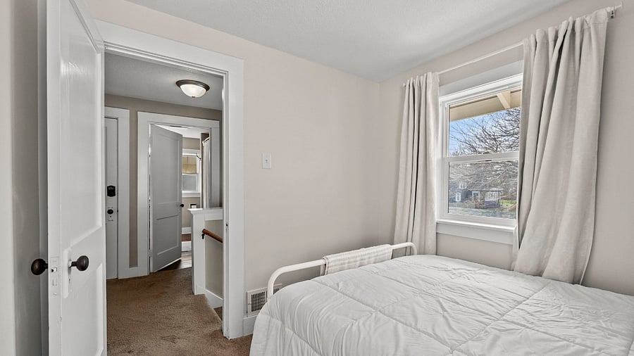 Furnished Finder property 682160_1 photo 18
