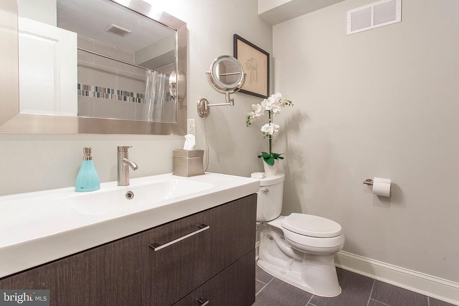 Hallway Bathroom Upstairs